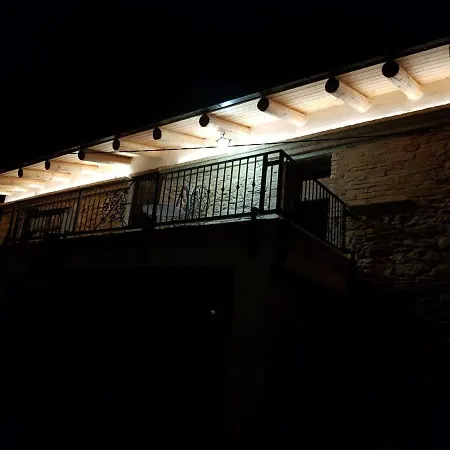 Apartment Vacanze In Collina, Tra Mare E Monti