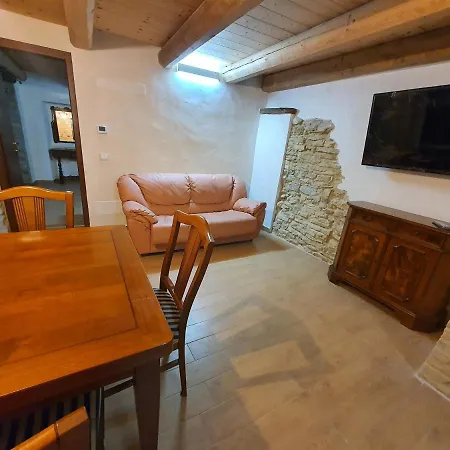 Apartment Vacanze In Collina, Tra Mare E Monti *